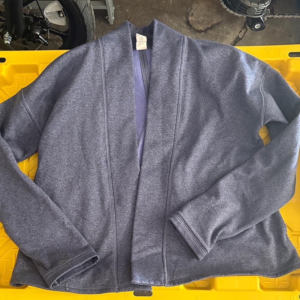 Ivivva lined Blue wrap